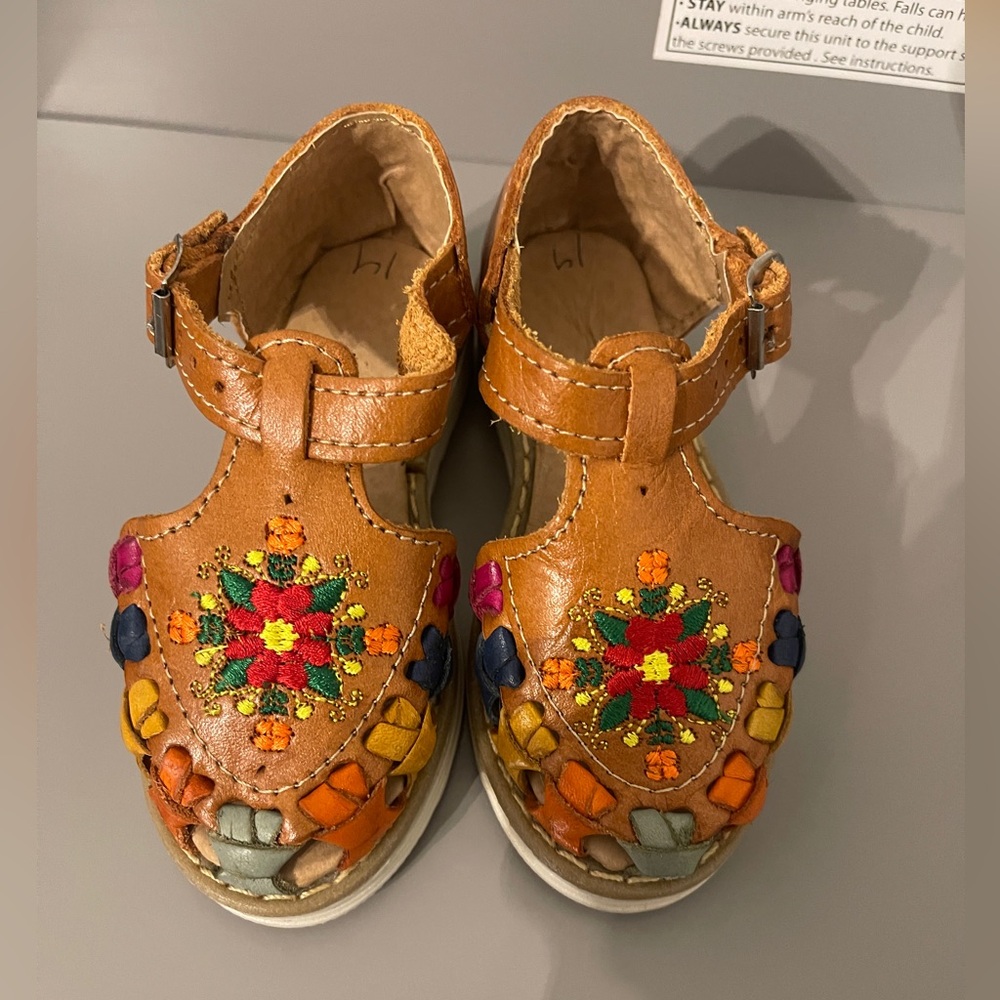 Girl sandals